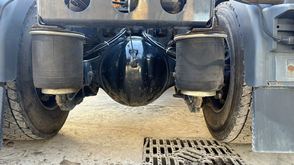 Tractor unit MAN TGA 18.430 4x2 tractor unit - new tyres: picture 9