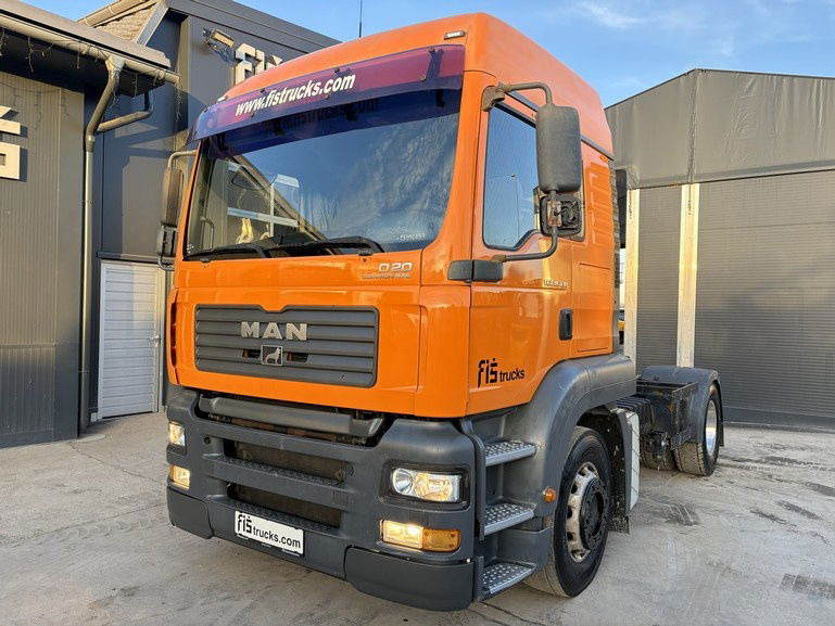 MAN TGA 18.430 4x2 tractor unit - new tyres - Tractor unit: picture 1 MAN TGA 18.430 4x2 tractor unit - new tyres - Tractor unit: picture 1