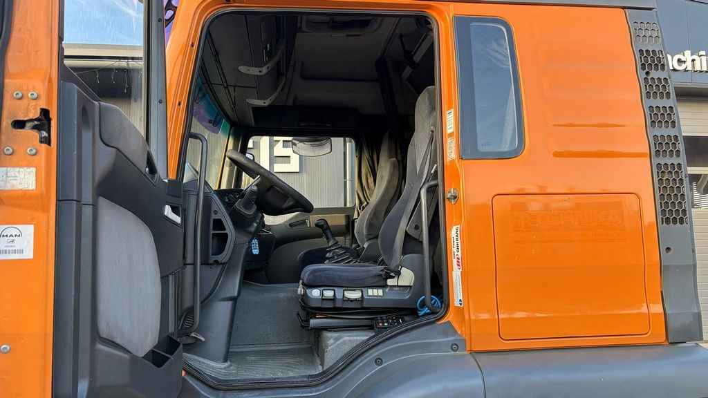 Tractor unit MAN TGA 18.430 4x2 tractor unit - new tyres: picture 14