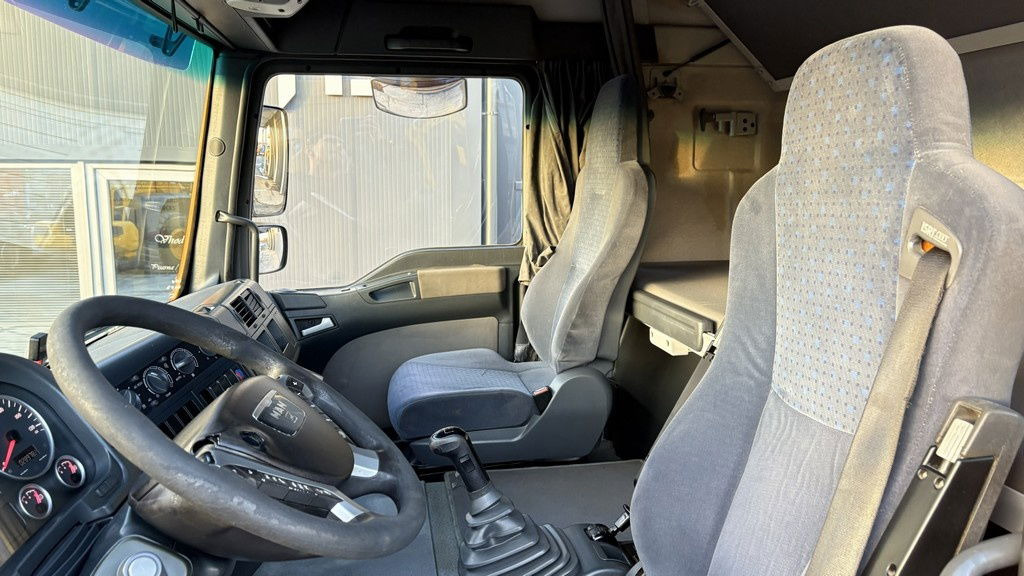 Tractor unit MAN TGA 18.430 4x2 tractor unit - new tyres: picture 19