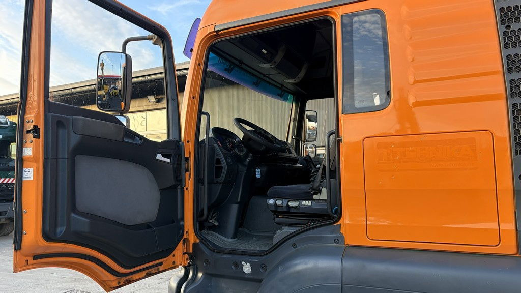 Tractor unit MAN TGA 18.430 4x2 tractor unit - new tyres: picture 13