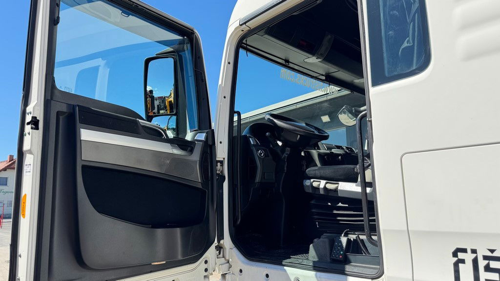 Tractor unit MAN TGX 18.440 4X2 tractor unit - retarder: picture 18 Tractor unit MAN TGX 18.440 4X2 tractor unit - retarder: picture 18