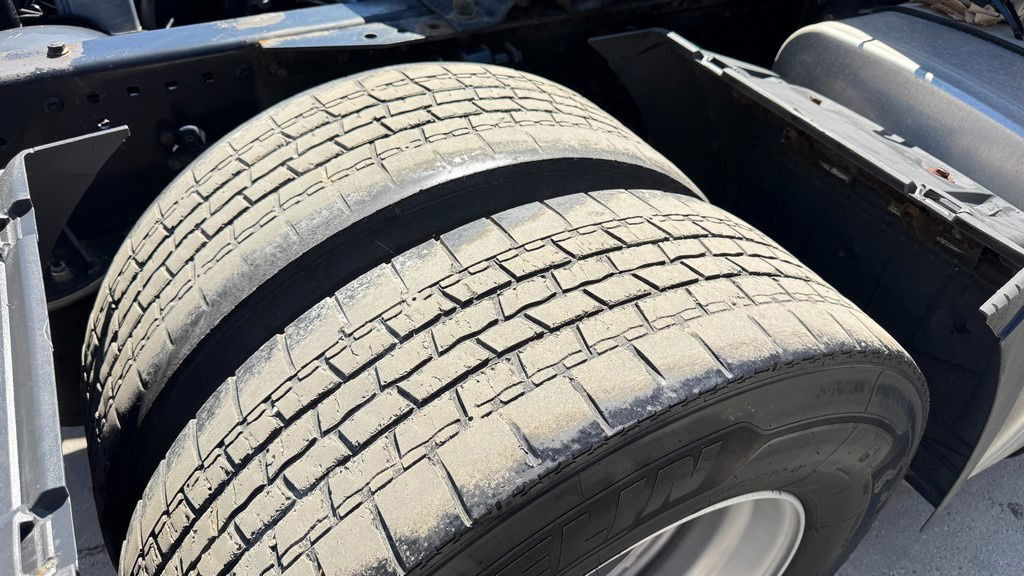 Tractor unit MAN TGX 18.440 4X2 tractor unit - retarder: picture 11 Tractor unit MAN TGX 18.440 4X2 tractor unit - retarder: picture 11