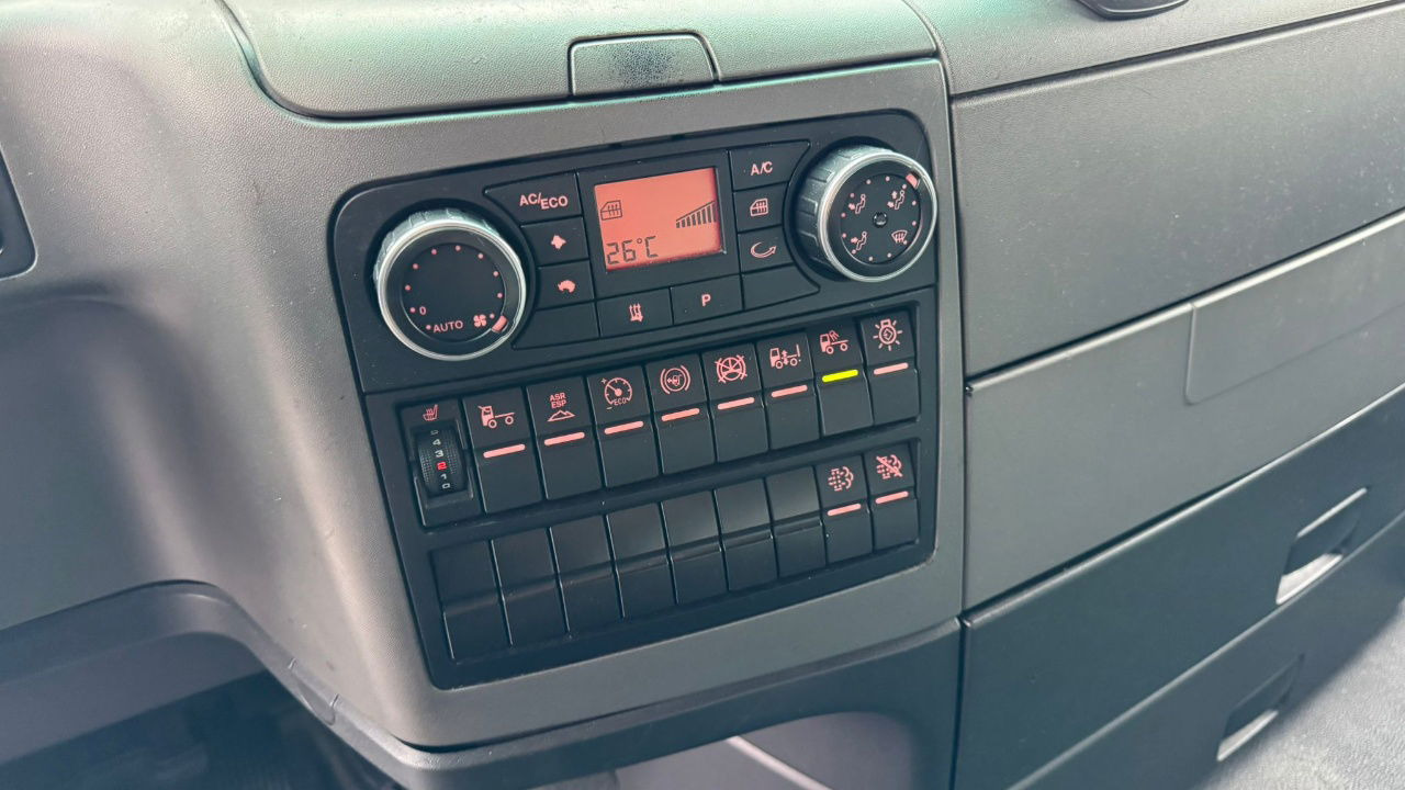 Tractor unit MAN TGX 18.560 4X2 tractor unit - retarder: picture 23 Tractor unit MAN TGX 18.560 4X2 tractor unit - retarder: picture 23