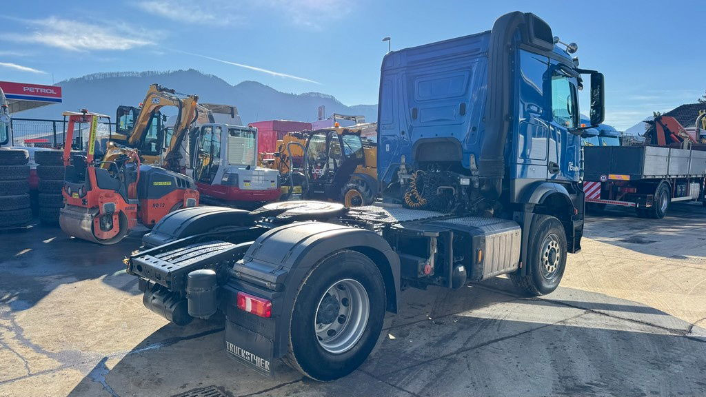 Mercedes-Benz Arocs 2148 HAD 4X4 - Euro 6 - Motor Brake - Tipper Hydraulics - Tractor unit: picture 4 Mercedes-Benz Arocs 2148 HAD 4X4 - Euro 6 - Motor Brake - Tipper Hydraulics - Tractor unit: picture 4