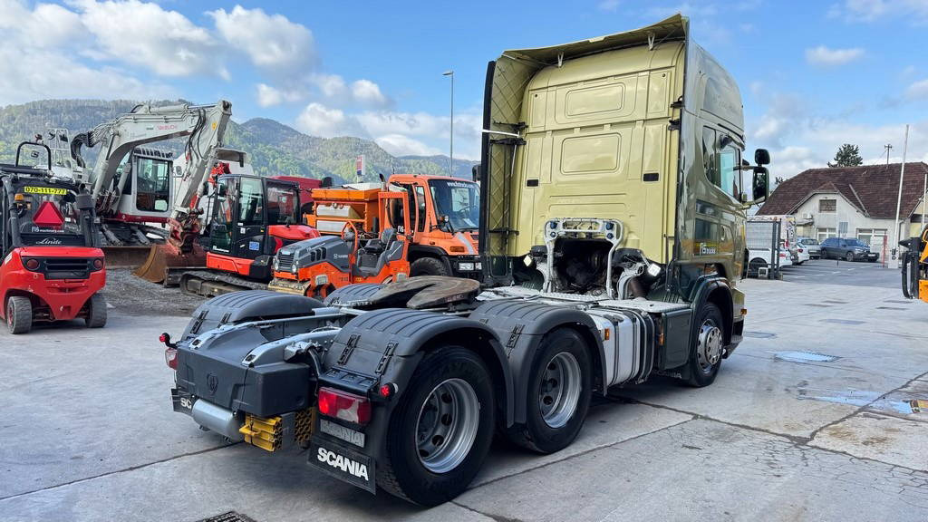 Scania R 620 V8 6x2 tractor unit - retarder - lifting axle - Tractor unit: picture 5 Scania R 620 V8 6x2 tractor unit - retarder - lifting axle - Tractor unit: picture 5