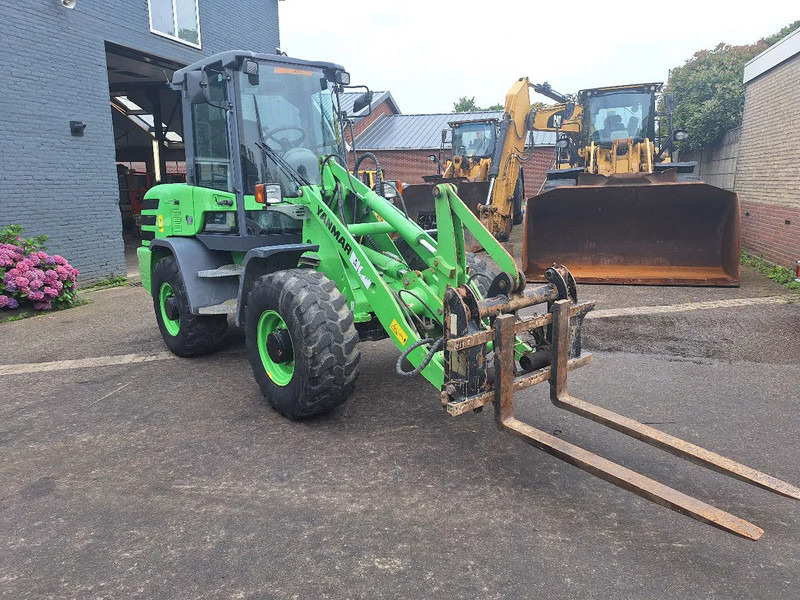 Yanmar V80 - Compact track loader: picture 4 Yanmar V80 - Compact track loader: picture 4
