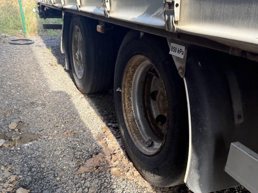 Agrikom - Curtainsider trailer: picture 4 Agrikom - Curtainsider trailer: picture 4