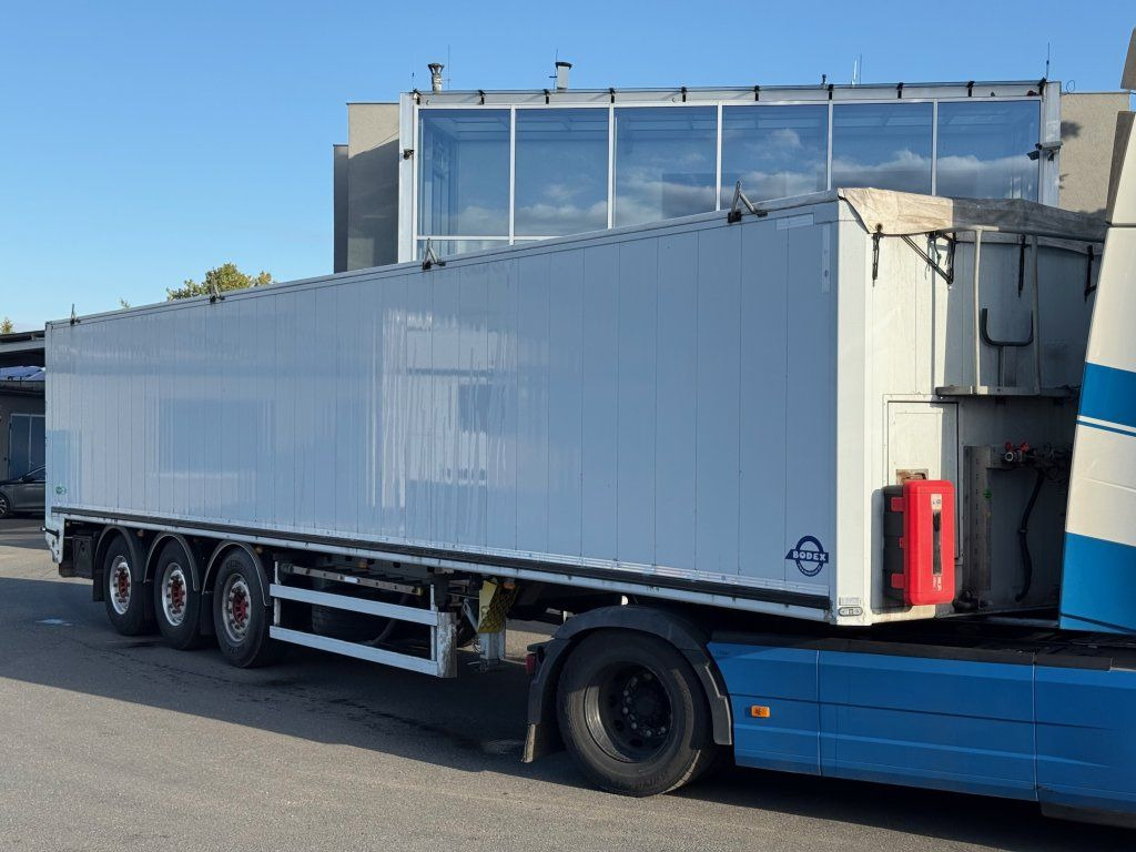 BODEX Walkingfloor - Walking floor semi-trailer: picture 1 BODEX Walkingfloor - Walking floor semi-trailer: picture 1