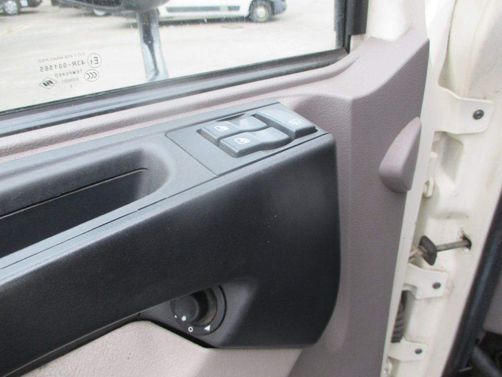 Box truck DAF 18.290 DAF 18.290: picture 18 Box truck DAF 18.290 DAF 18.290: picture 18