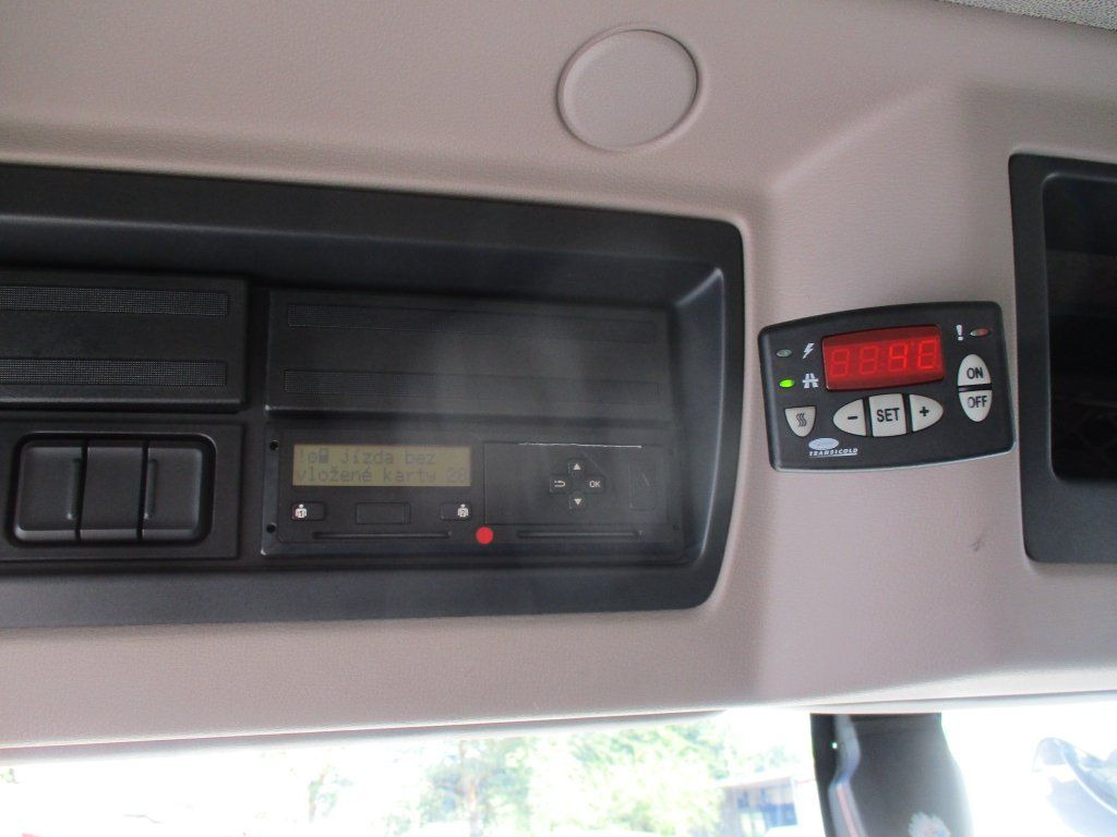 Refrigerator truck DAF LF 18.260 DAF LF 18.260 Xarios 600: picture 17