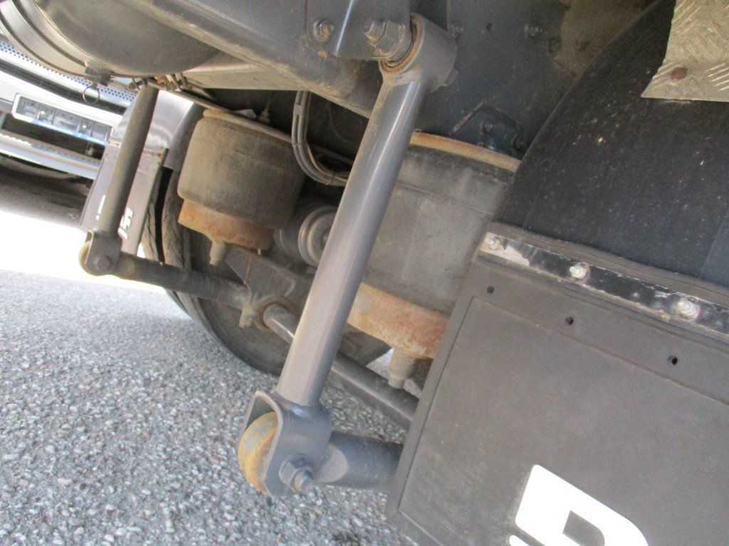 Refrigerator truck DAF LF 18.260 DAF LF 18.260 Xarios 600: picture 9