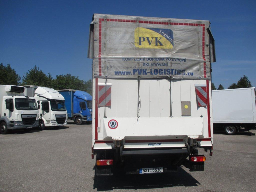 Curtainsider truck DAF LF 260: picture 9 Curtainsider truck DAF LF 260: picture 9