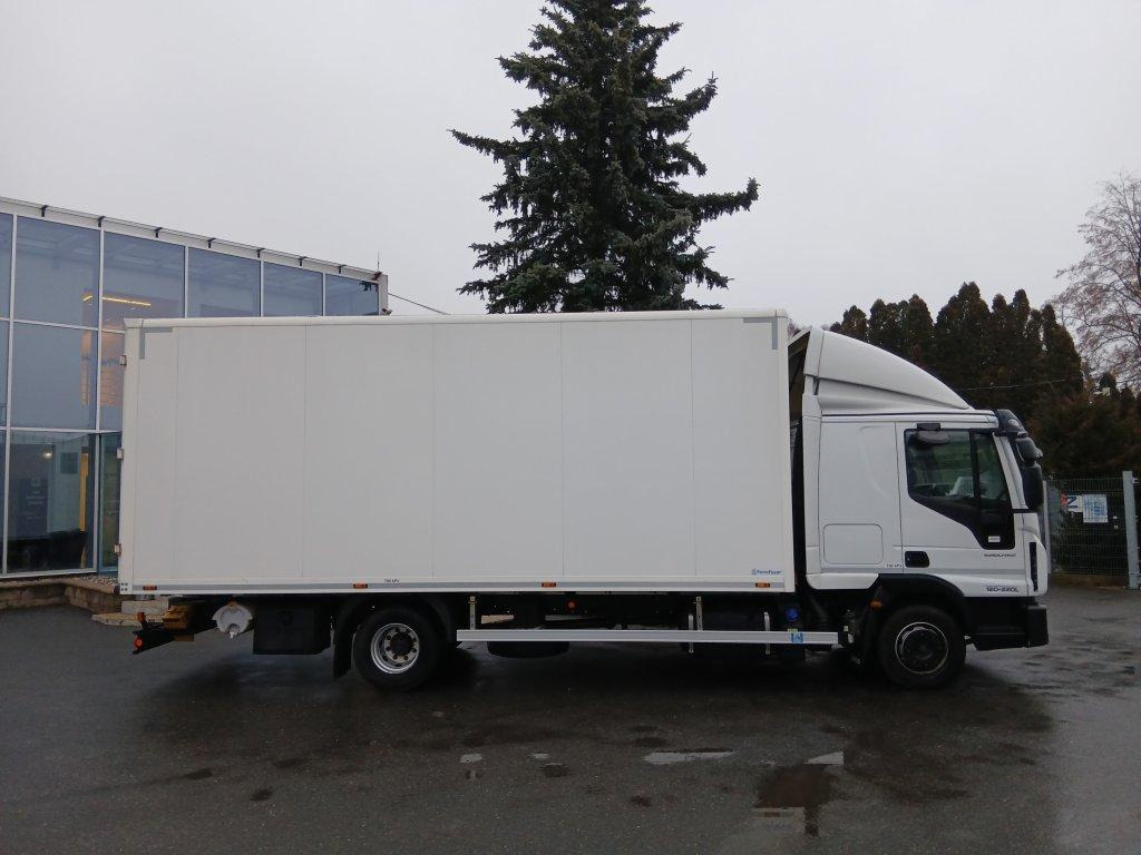 Iveco 120-220L Eurocargo - Box truck: picture 5 Iveco 120-220L Eurocargo - Box truck: picture 5