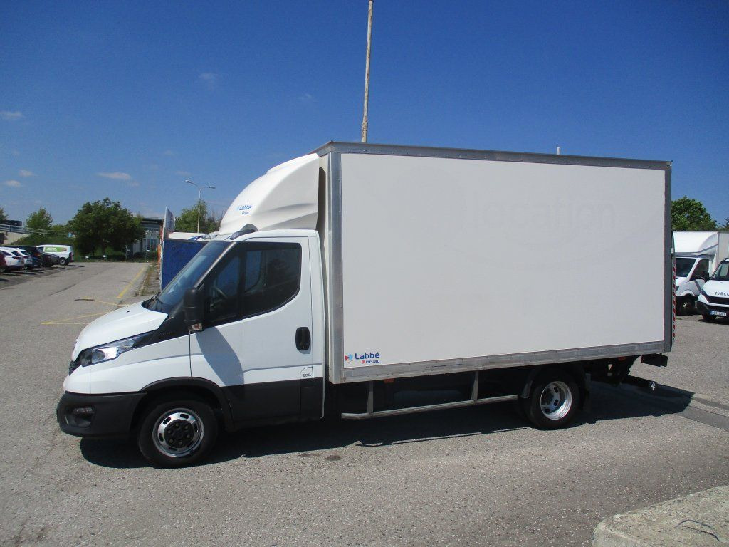 Box van Iveco Daily 35C16 3.0: picture 13 Box van Iveco Daily 35C16 3.0: picture 13