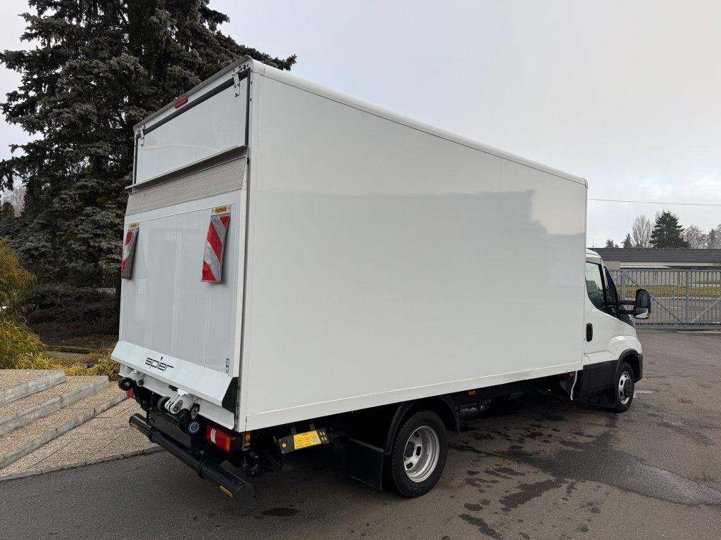 Iveco Daily 35C16 - Box van: picture 4 Iveco Daily 35C16 - Box van: picture 4