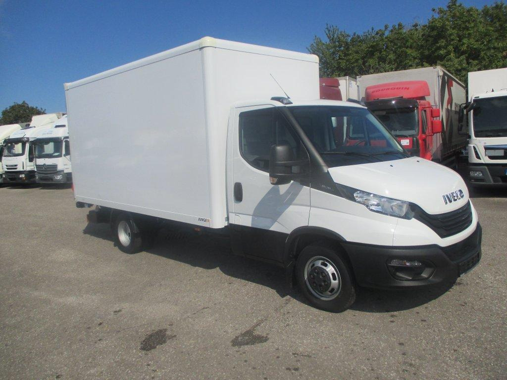 Iveco Daily 35C16 - Box van: picture 3 Iveco Daily 35C16 - Box van: picture 3
