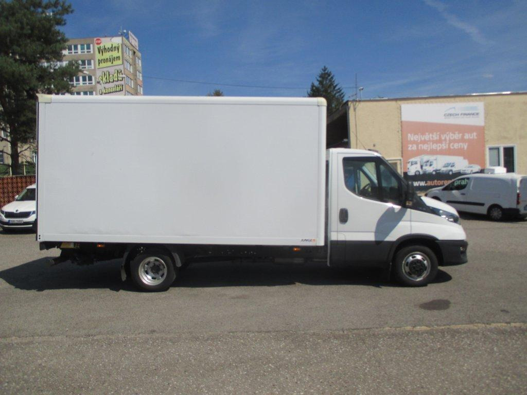 Iveco Daily 35C16 - Box van: picture 4 Iveco Daily 35C16 - Box van: picture 4