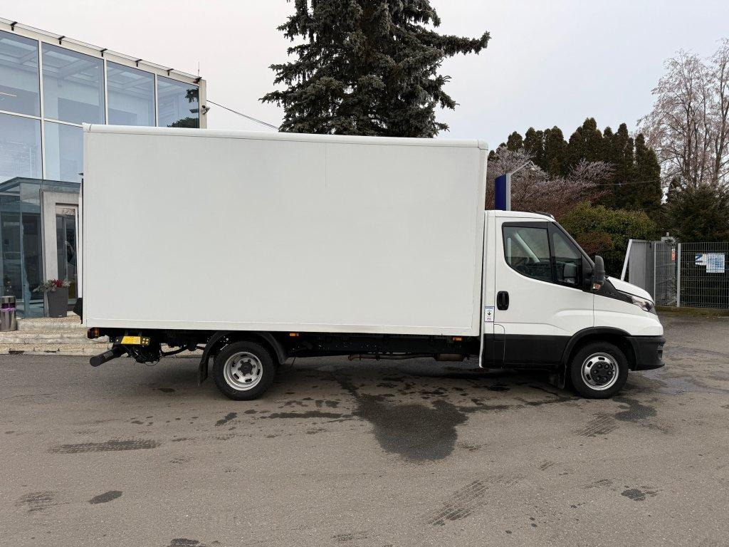 Iveco Daily 35C16 - Box van: picture 3 Iveco Daily 35C16 - Box van: picture 3