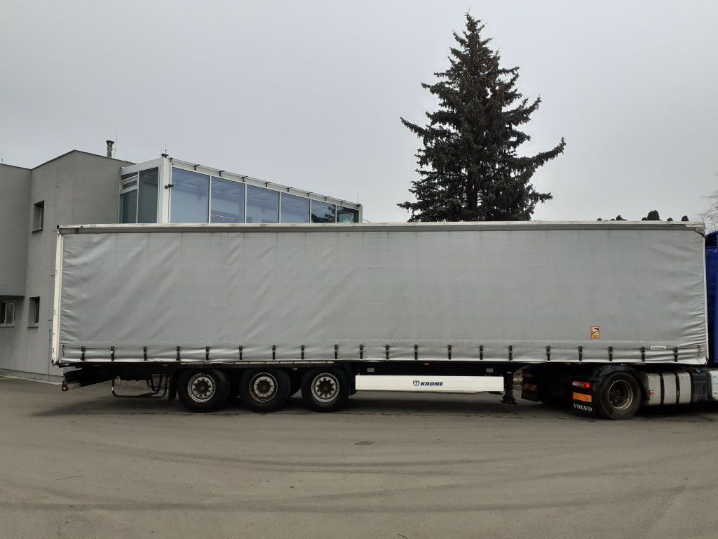 Krone SD - Curtainsider semi-trailer: picture 3 Krone SD - Curtainsider semi-trailer: picture 3