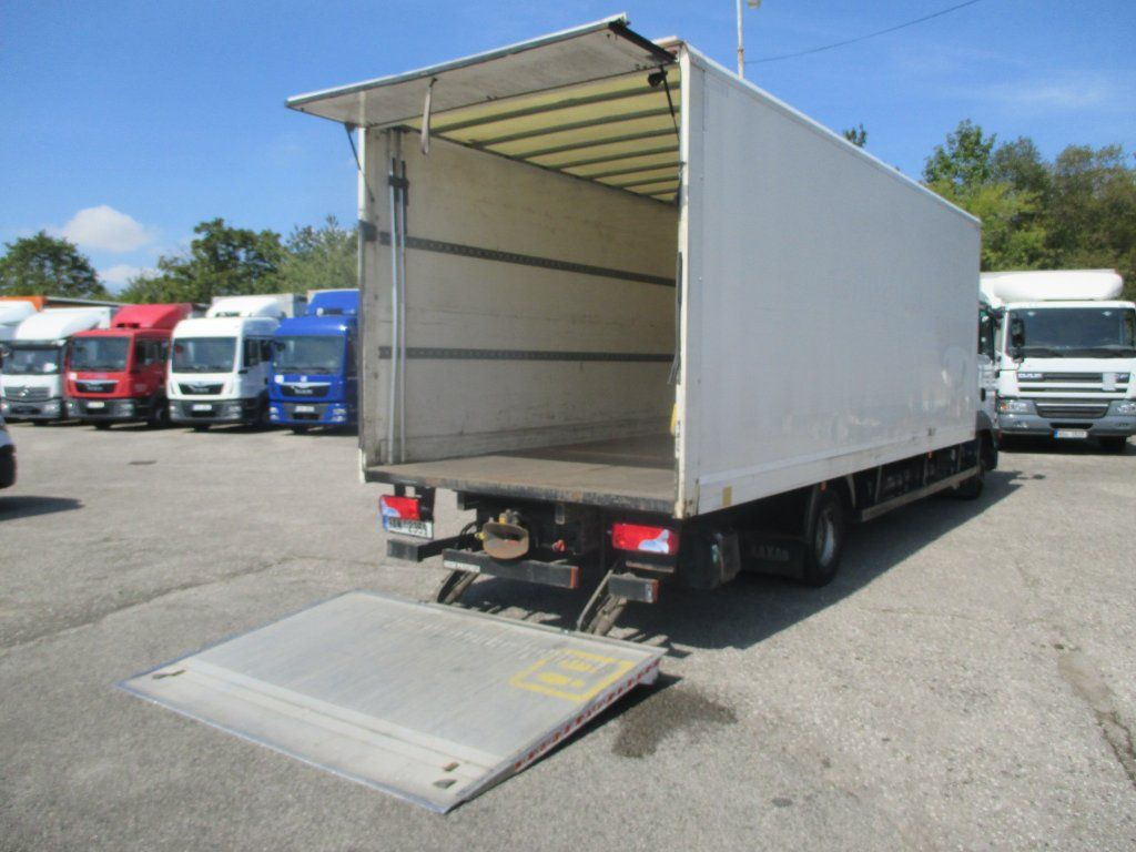 MAN TGL 12.220 - Box truck: picture 3 MAN TGL 12.220 - Box truck: picture 3
