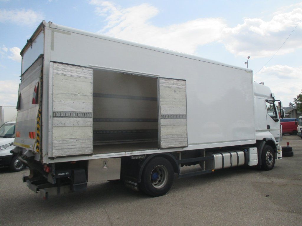 Renault Premium 380 Dxi - Box truck: picture 5 Renault Premium 380 Dxi - Box truck: picture 5