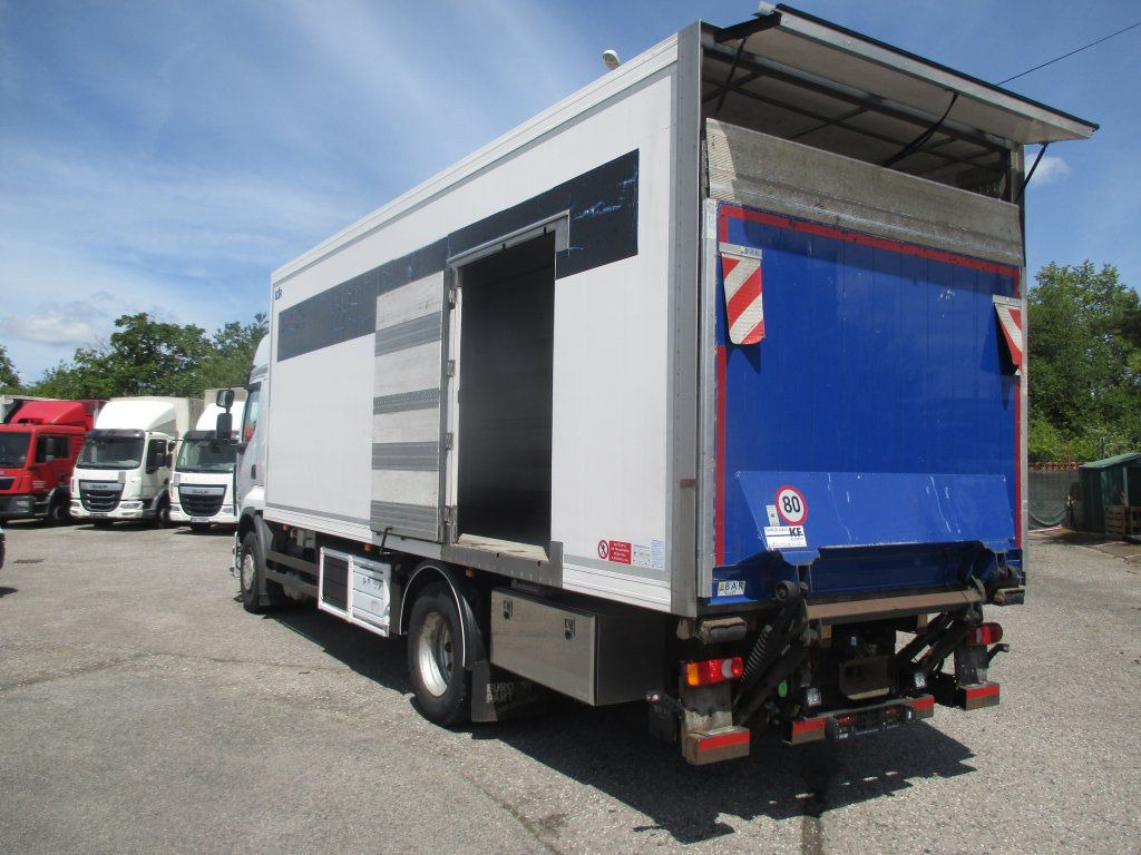 Renault Premium 460 - Refrigerator truck: picture 3 Renault Premium 460 - Refrigerator truck: picture 3