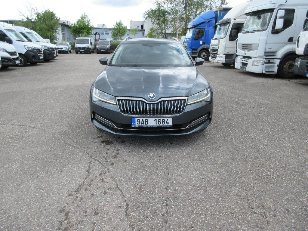 Skoda 2.0 Tdi Style - Station wagon: picture 3 Skoda 2.0 Tdi Style - Station wagon: picture 3