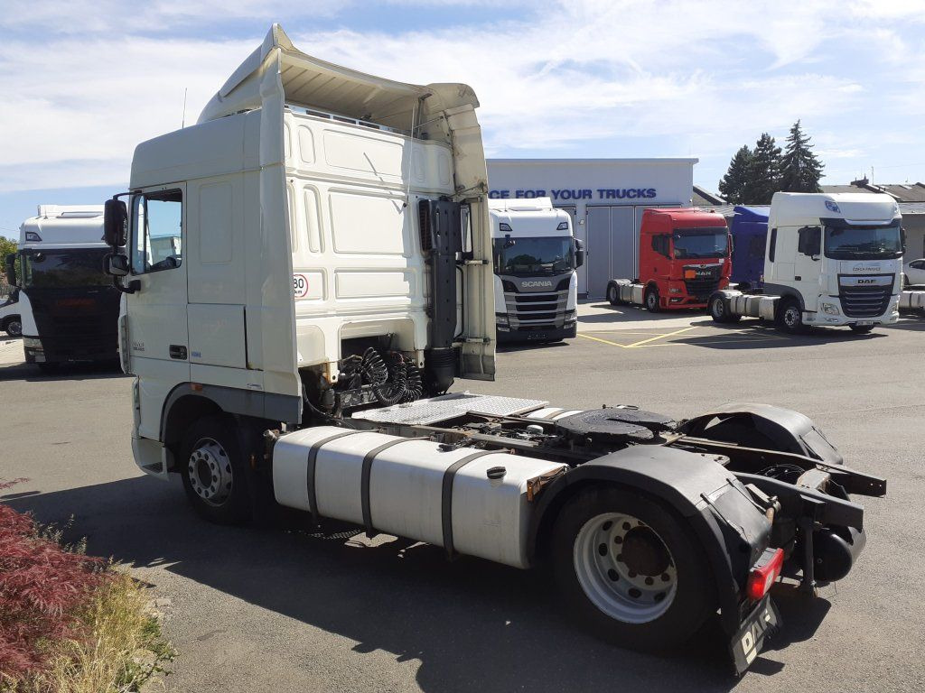 Tractor unit DAF XF105.460 EEV MEGA/lowdeck: picture 6
