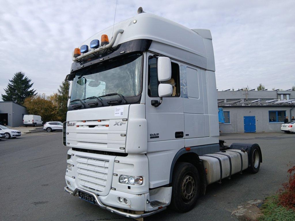 DAF XF105.460 Superspacecab SSC - Tractor unit: picture 2 DAF XF105.460 Superspacecab SSC - Tractor unit: picture 2