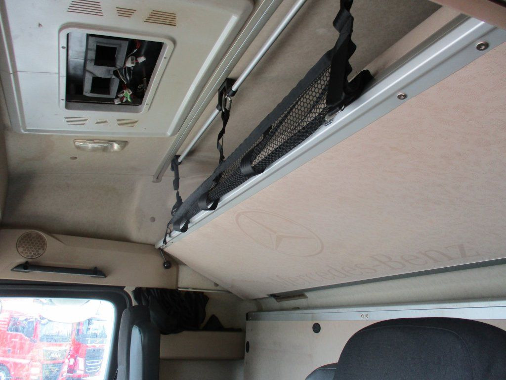 Tractor unit Mercedes-Benz 1845 Actros EURO 6 MEGA/lowdeck: picture 16