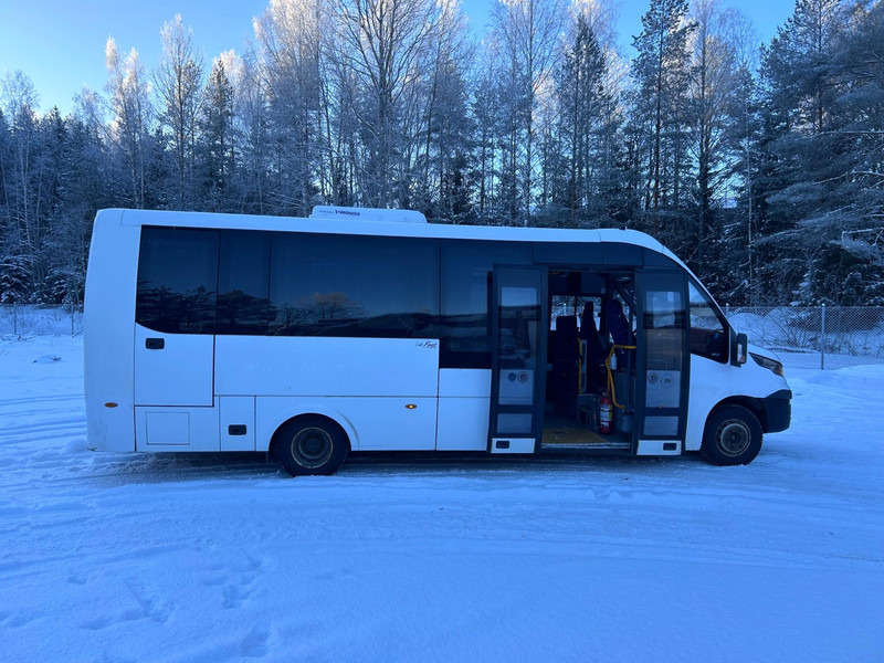 Iveco Rosero-P Euro 6 | Katsastus 08/26 asti | 2 pyörätuolipaikkaa | Low Entry - City bus: picture 2 Iveco Rosero-P Euro 6 | Katsastus 08/26 asti | 2 pyörätuolipaikkaa | Low Entry - City bus: picture 2