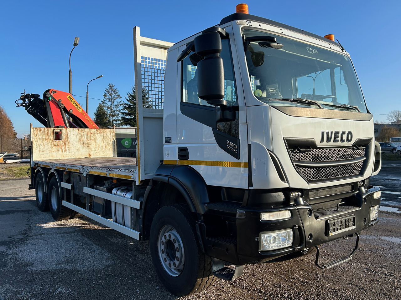 IVECO IVECO X-WAY 360 6X4 / PALFINGER PK.22002EH + REMOTE/ ROTATOR / 2018 - Crane truck: picture 2 IVECO IVECO X-WAY 360 6X4 / PALFINGER PK.22002EH + REMOTE/ ROTATOR / 2018 - Crane truck: picture 2