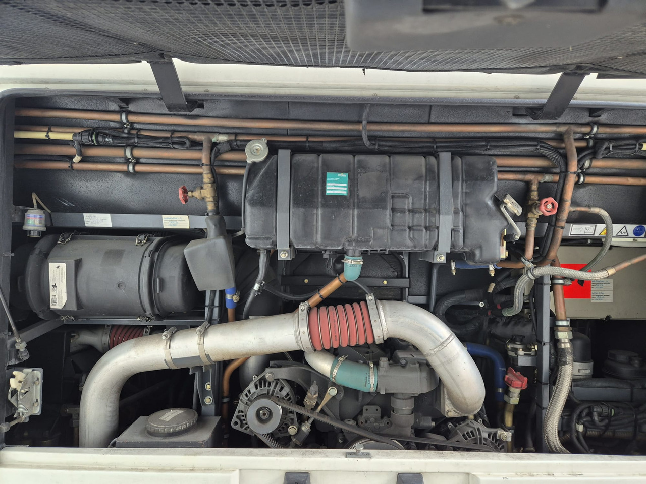 BOVA FUTURA 365 PR 4X2 - Coach: picture 5 BOVA FUTURA 365 PR 4X2 - Coach: picture 5