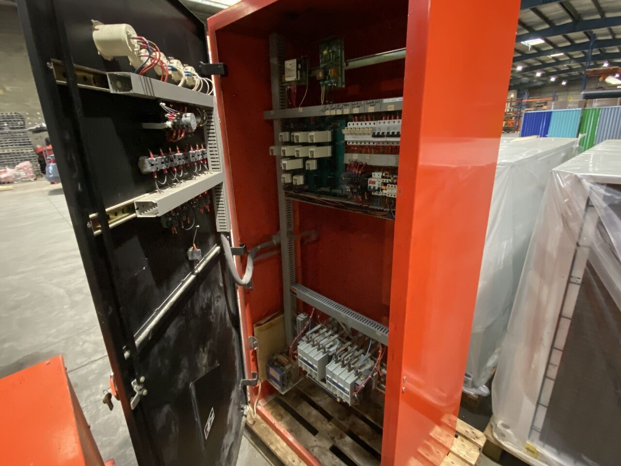 Generator set Renault 88 kVa: picture 9 Generator set Renault 88 kVa: picture 9