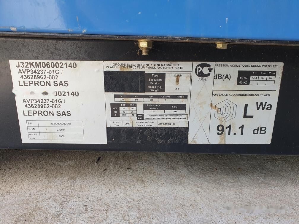 SDMO - Generator set: picture 3 SDMO - Generator set: picture 3