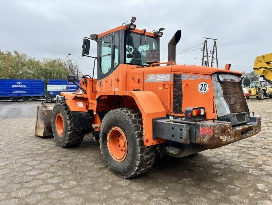 Doosan DL250 - Wheel loader: picture 4 Doosan DL250 - Wheel loader: picture 4