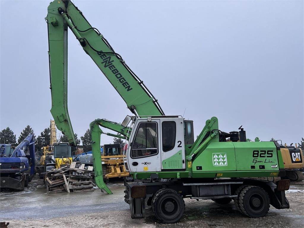 Sennebogen 825 - Waste/ Industry handler: picture 3 Sennebogen 825 - Waste/ Industry handler: picture 3