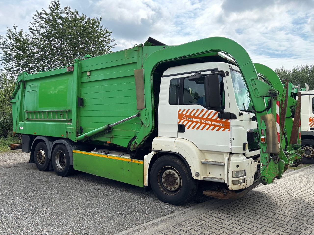 MAN TGS 26.320 EEV Heil Aufbau/Frontlader/Lift - Garbage truck: picture 3 MAN TGS 26.320 EEV Heil Aufbau/Frontlader/Lift - Garbage truck: picture 3