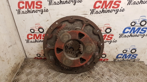 Case New Holland Fiat Front Axle Hub Support Carrier 5181055, 5181054, 5136925 - Wheel hub for Farm tractor: picture 3 Case New Holland Fiat Front Axle Hub Support Carrier 5181055, 5181054, 5136925 - Wheel hub for Farm tractor: picture 3