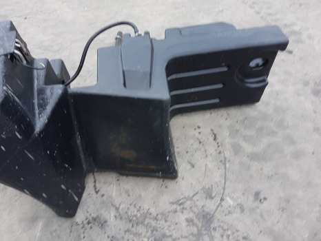 Claas Arion 530, 500 Hexashift, Fuel Tank 0021533478, 21533478 - Fuel tank: picture 3 Claas Arion 530, 500 Hexashift, Fuel Tank 0021533478, 21533478 - Fuel tank: picture 3