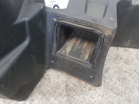 Claas Arion 640, 600 Series Fuel Tank 280 L, A36, 0021983240, 21984770, 21983240 - Fuel tank for Farm tractor: picture 4 Claas Arion 640, 600 Series Fuel Tank 280 L, A36, 0021983240, 21984770, 21983240 - Fuel tank for Farm tractor: picture 4