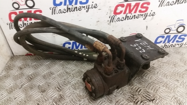 Ford 30, 10 S 4630 Danfoss Steering Motor Valve 83986295, E9223a244ba, 150n1260 - Steering for Farm tractor: picture 5 Ford 30, 10 S 4630 Danfoss Steering Motor Valve 83986295, E9223a244ba, 150n1260 - Steering for Farm tractor: picture 5