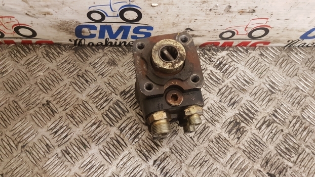 Ford 40 And Ts Series Orbital Unit F0nn3a244ba, 81863600 , Danfoss 150n1031 - Steering for Farm tractor: picture 2 Ford 40 And Ts Series Orbital Unit F0nn3a244ba, 81863600 , Danfoss 150n1031 - Steering for Farm tractor: picture 2