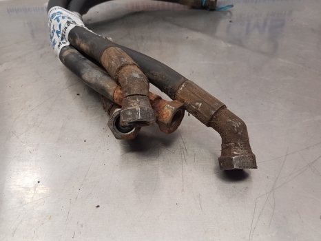 Ford 4630 Hose Steering Motor Tube Assy E8nn3n791ab, E8nn3a719aa, 83989928 - Steering hose for Farm tractor: picture 3 Ford 4630 Hose Steering Motor Tube Assy E8nn3n791ab, E8nn3a719aa, 83989928 - Steering hose for Farm tractor: picture 3