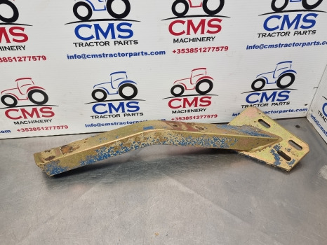 Ford 7610, 7710, 7810, 8830, 8730 Foot Step Lhs Bracket Only E4nn9420041ab - Footstep: picture 1 Ford 7610, 7710, 7810, 8830, 8730 Foot Step Lhs Bracket Only E4nn9420041ab - Footstep: picture 1