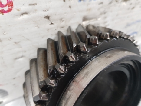 John Deere 6100, 6200, 6300, 6400, 6600, 6506 Transmission Gear Z32 Al76590 - Transmission for Farm tractor: picture 3 John Deere 6100, 6200, 6300, 6400, 6600, 6506 Transmission Gear Z32 Al76590 - Transmission for Farm tractor: picture 3