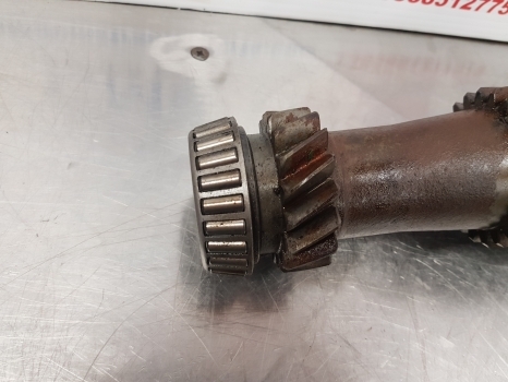 John Deere 6610, 6510, 6310, 6410transmission Drive Shaft 50km L112410 - Drive shaft for Farm tractor: picture 5 John Deere 6610, 6510, 6310, 6410transmission Drive Shaft 50km L112410 - Drive shaft for Farm tractor: picture 5