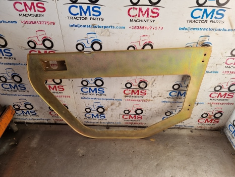 Manitou Mlt627, 628, Mlt Series, Cab Lower Door Frame 602012 - Door and parts: picture 1 Manitou Mlt627, 628, Mlt Series, Cab Lower Door Frame 602012 - Door and parts: picture 1