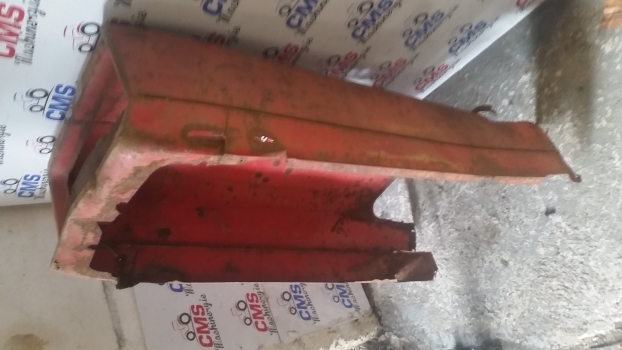 Massey Ferguson 135 Engine Hood Bonnet. Please Check By Photos. - Hood for Farm tractor: picture 4 Massey Ferguson 135 Engine Hood Bonnet. Please Check By Photos. - Hood for Farm tractor: picture 4